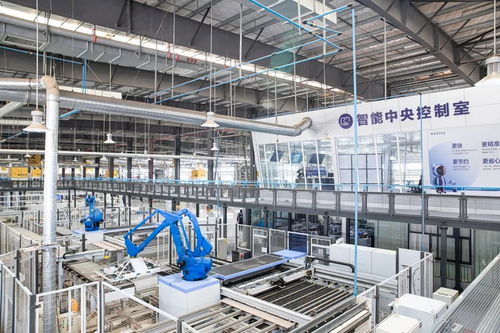 央視網(wǎng)超級(jí)工廠走進(jìn)索菲亞,看定制家居企業(yè)如何 超前 發(fā)揮